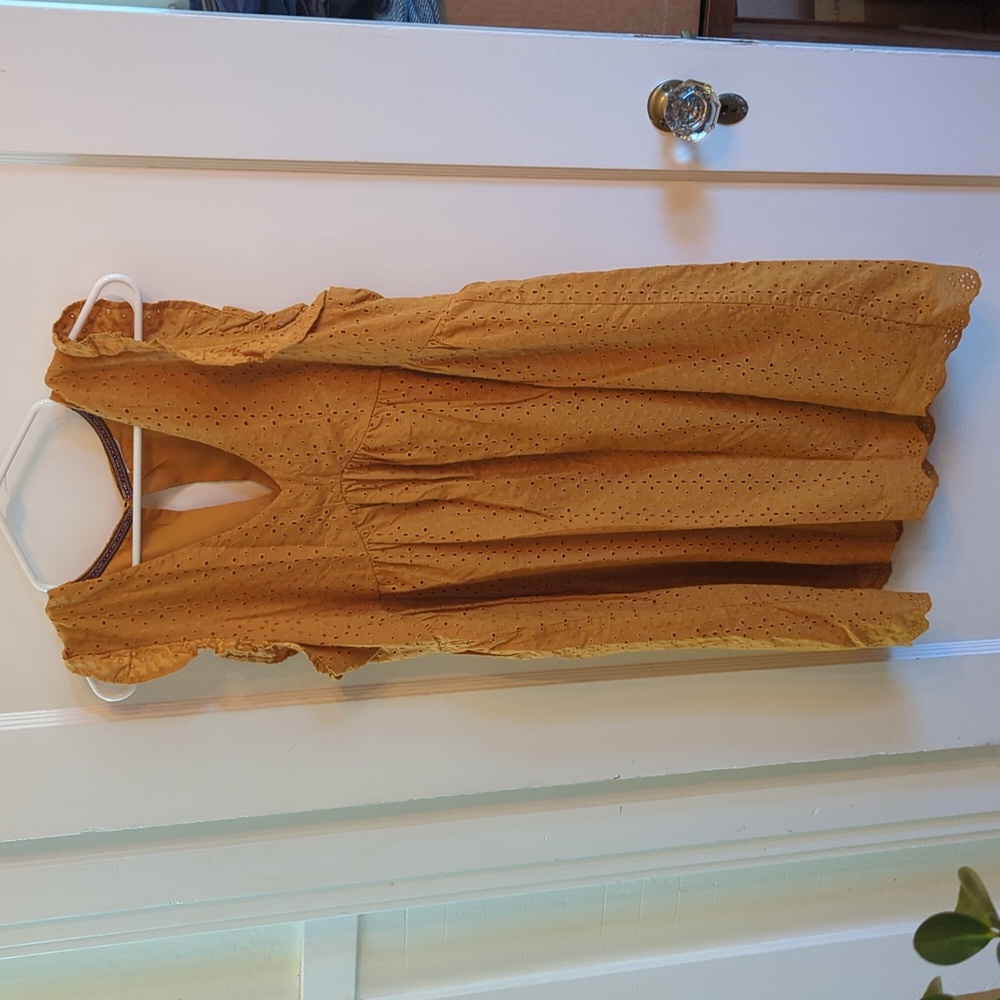 Knox Rose mustard eyelet dress size L